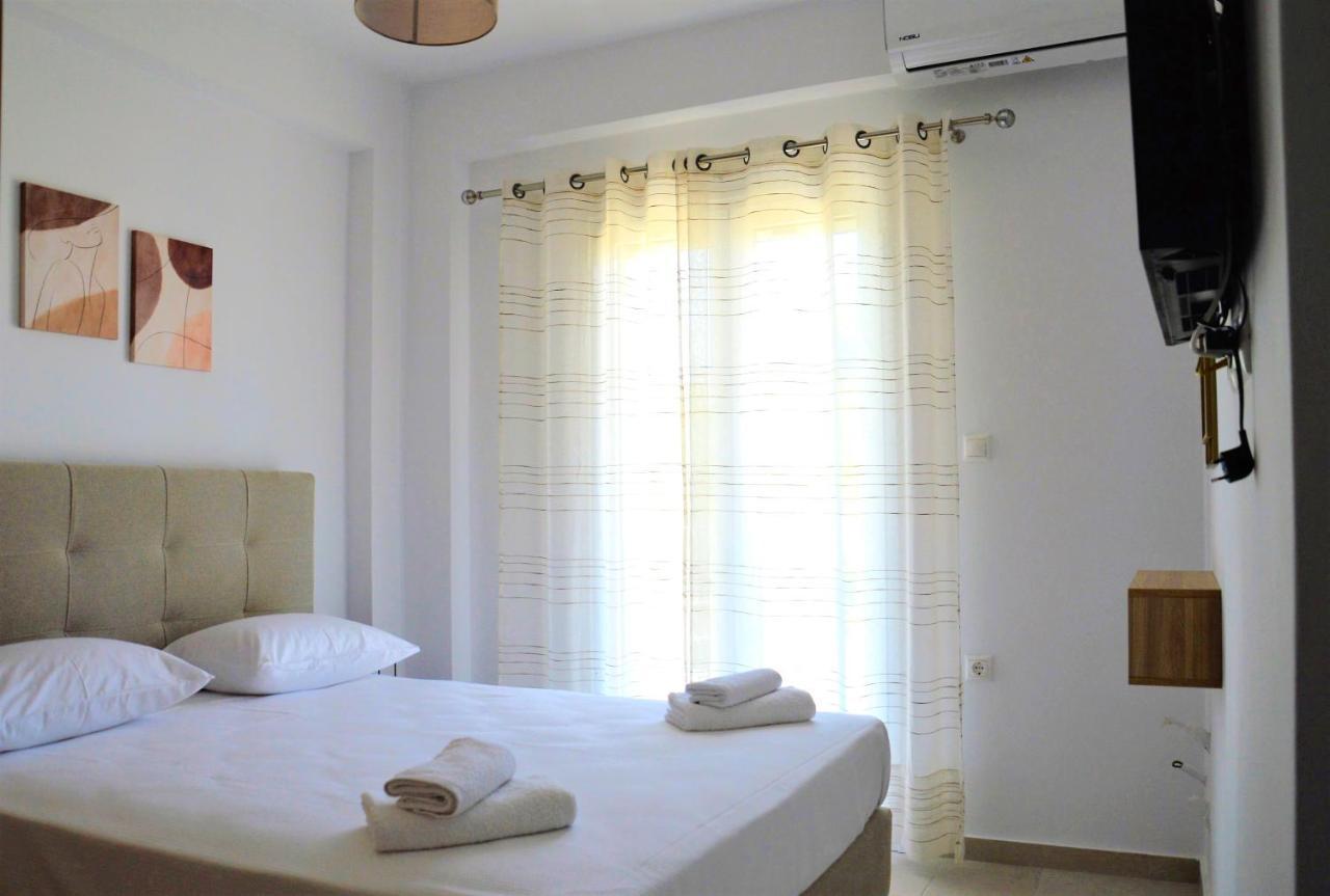 Α & D Perikleous Apartments Kastro-Kyllini Экстерьер фото
